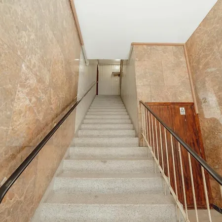 Downtown Design With Balcony By Vacationy *