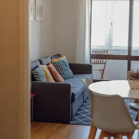 Downtown Design With Balcony By Vacationy Apartment *