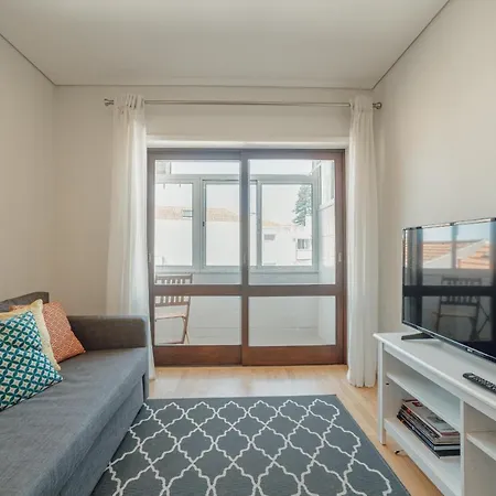 Downtown Design With Balcony By Vacationy Lägenhet *