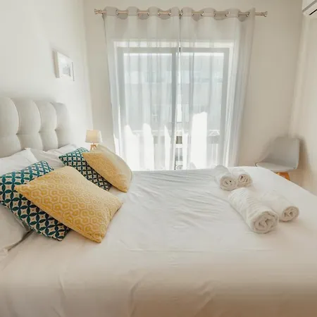 Downtown Design With Balcony By Vacationy